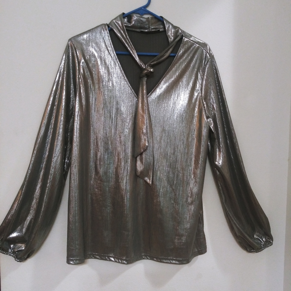 New Women's Top